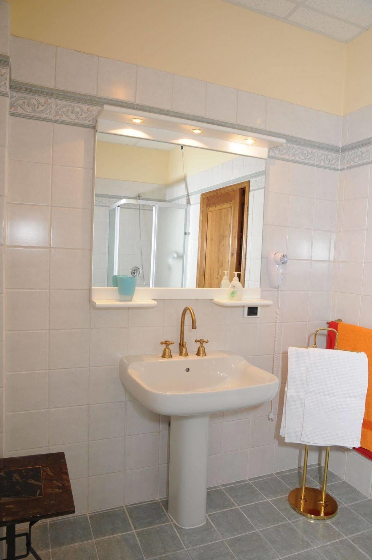 Tarussio Hotel Arezzo Exterior photo